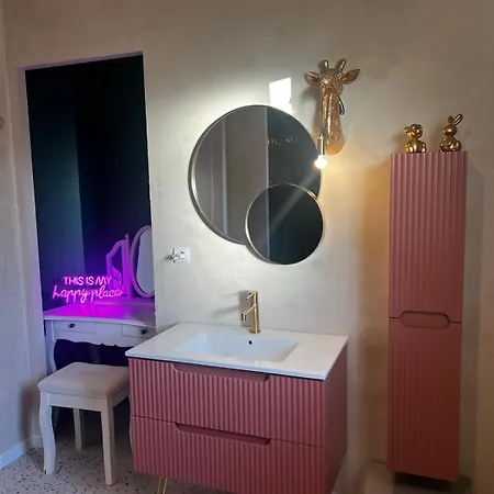 Avec Piscine Proche D'avignon * Pujaut