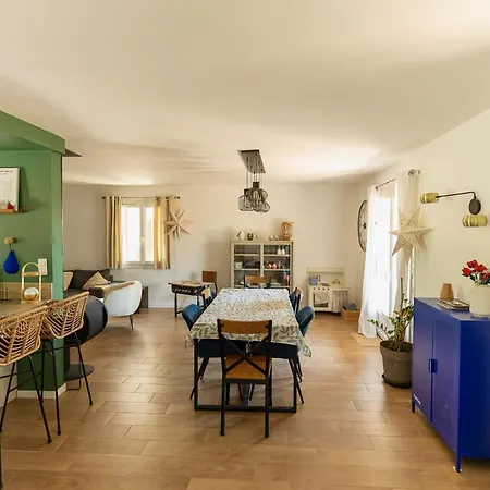 Сasa de vacaciones Avec Piscine Proche D'avignon
